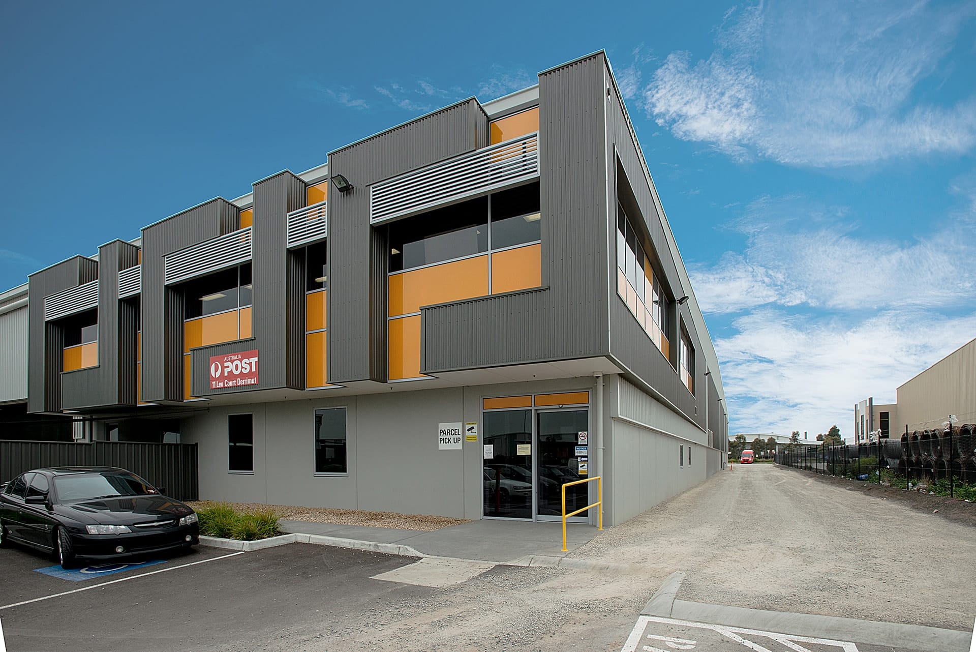 New northern corner of Australia Post Derrimut office with a modern colour scheme